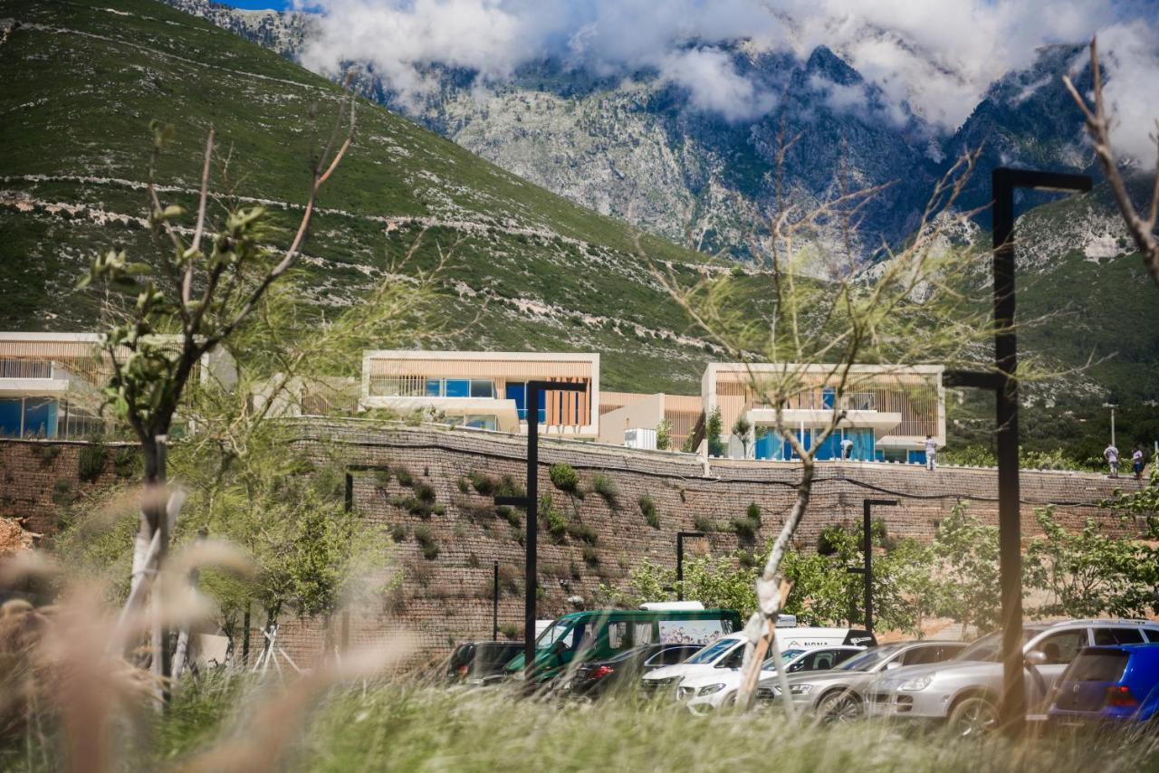 Green Coast Hotel Paljasa Екстериор снимка