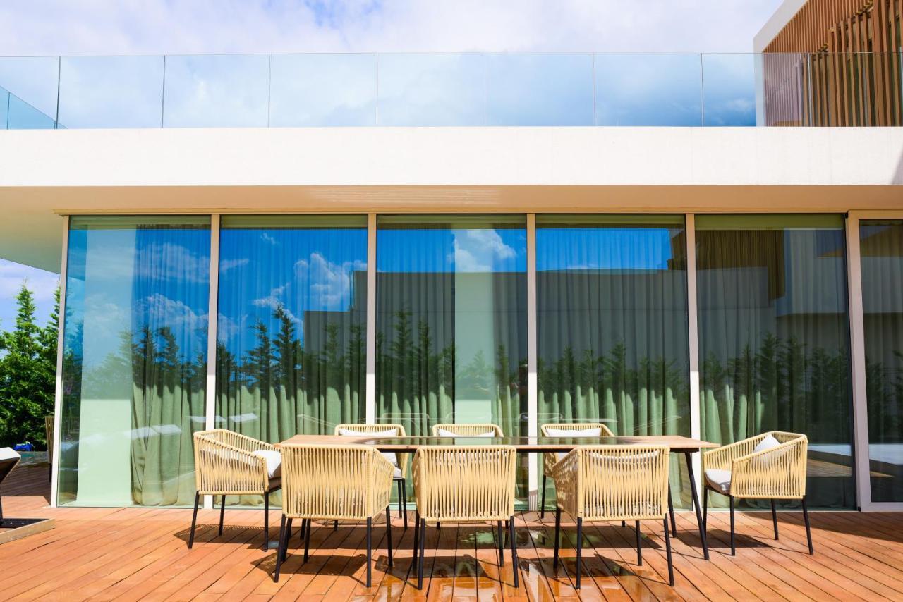 Green Coast Hotel Paljasa Екстериор снимка