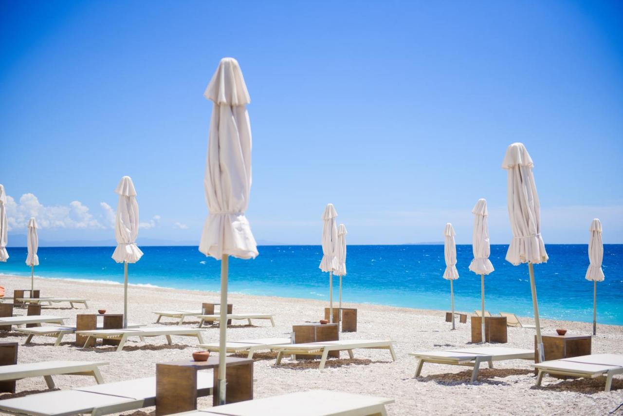 Green Coast Hotel Paljasa Екстериор снимка