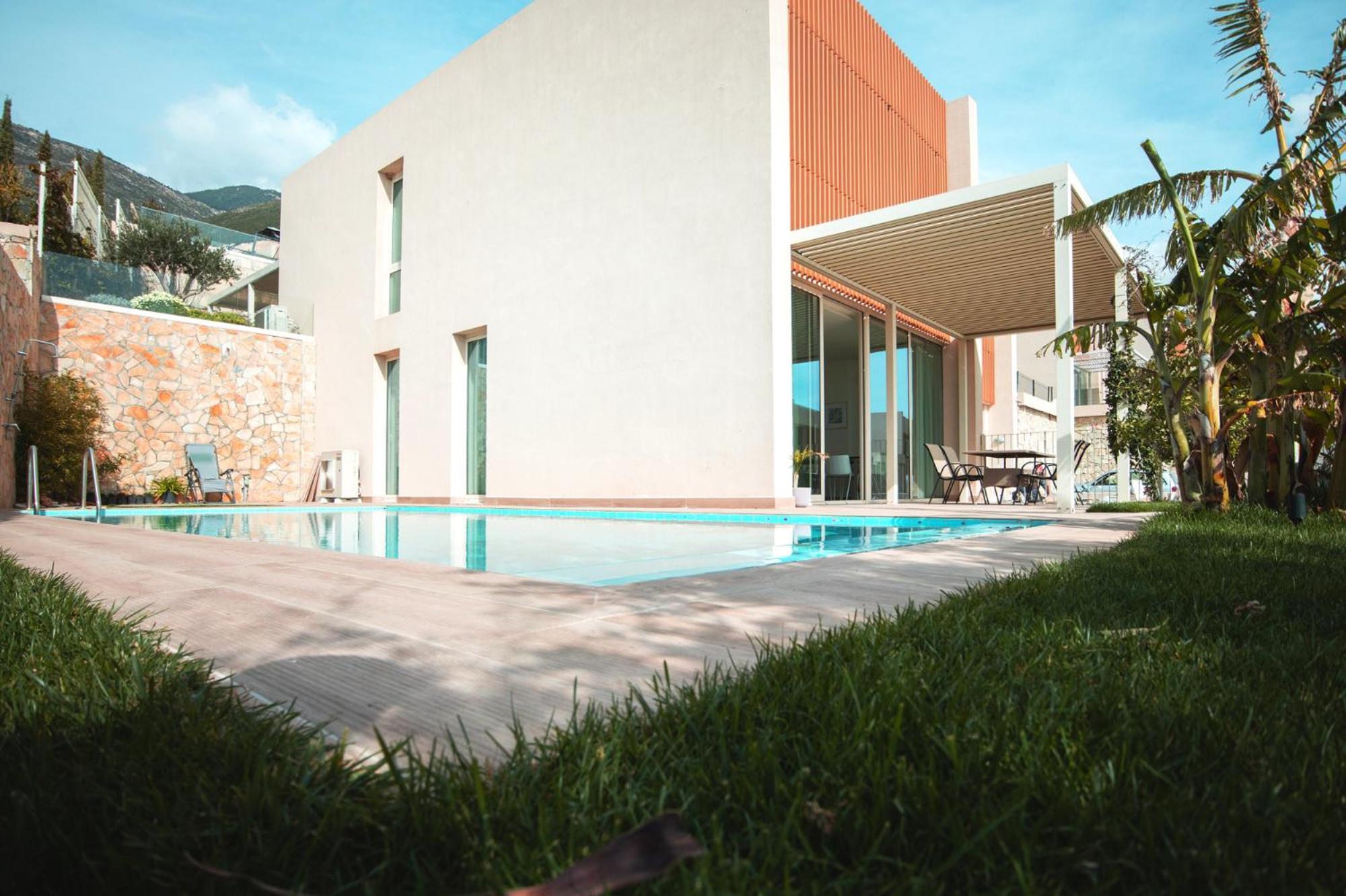 Green Coast Hotel Paljasa Екстериор снимка